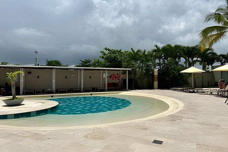 Private Jacuzzi, Beatiful Sea View, Beach Access