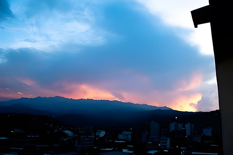 Moderno Apartamento con vista panorámica en Cali