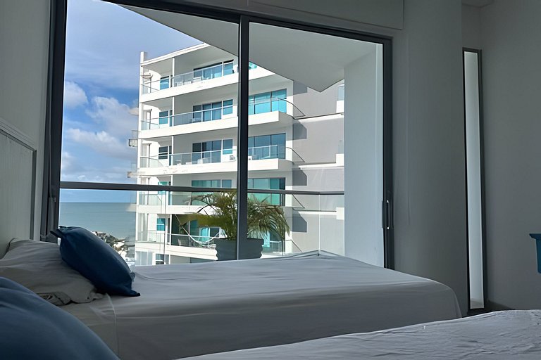 Amazing and Elegant Apartment with Stunning View