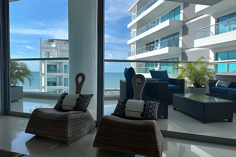 Amazing and Elegant Apartment with Stunning View