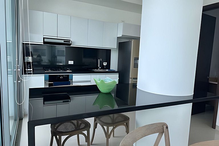 Amazing and Elegant Apartment with Stunning View